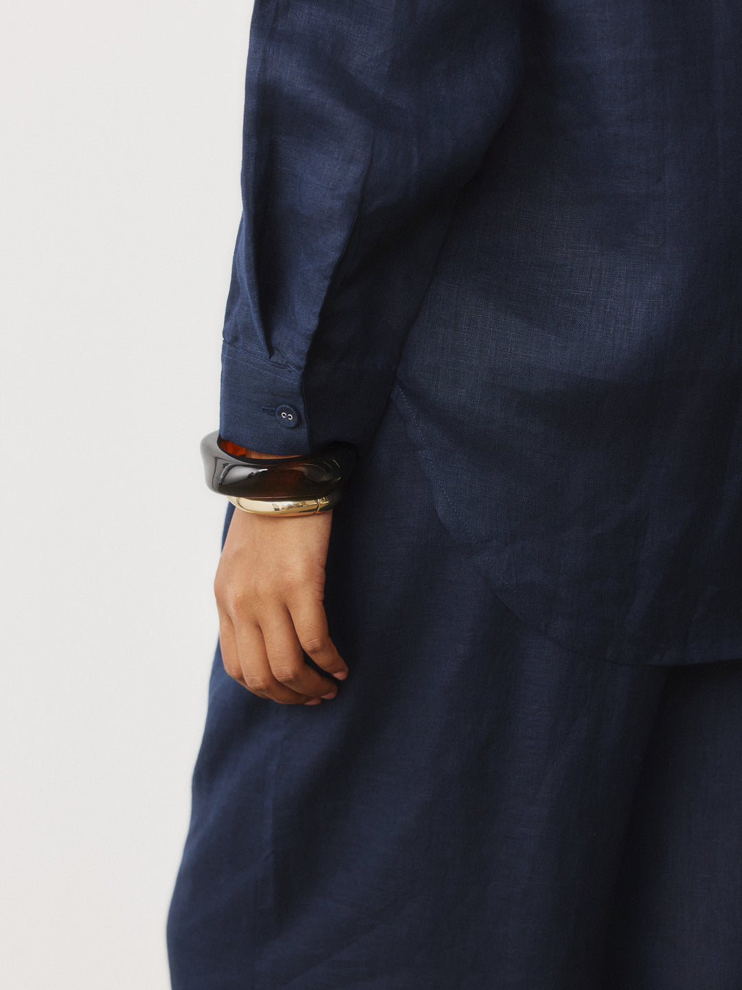 Essential Relaxed Set